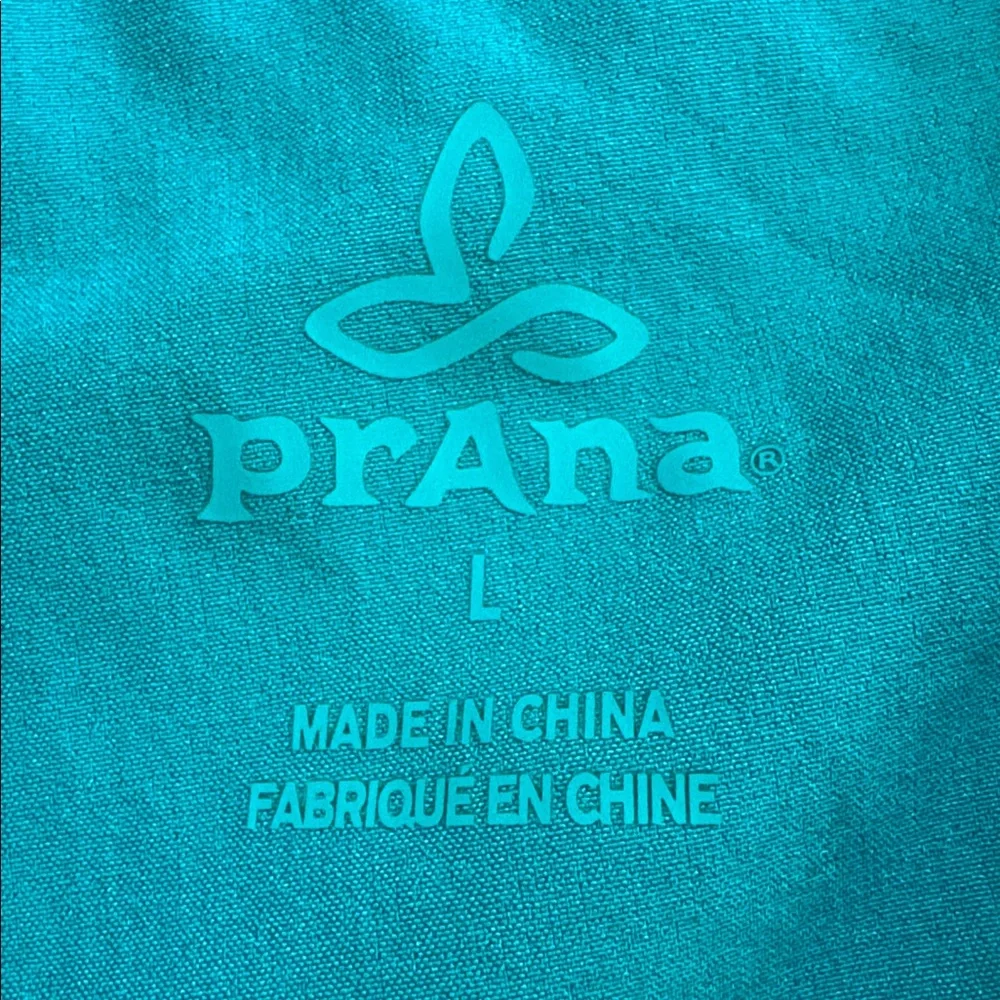 vibrant turquoise